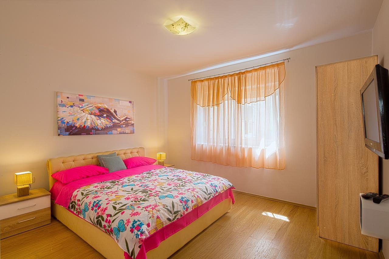 Apartman Aleksandra ブドヴァ エクステリア 写真