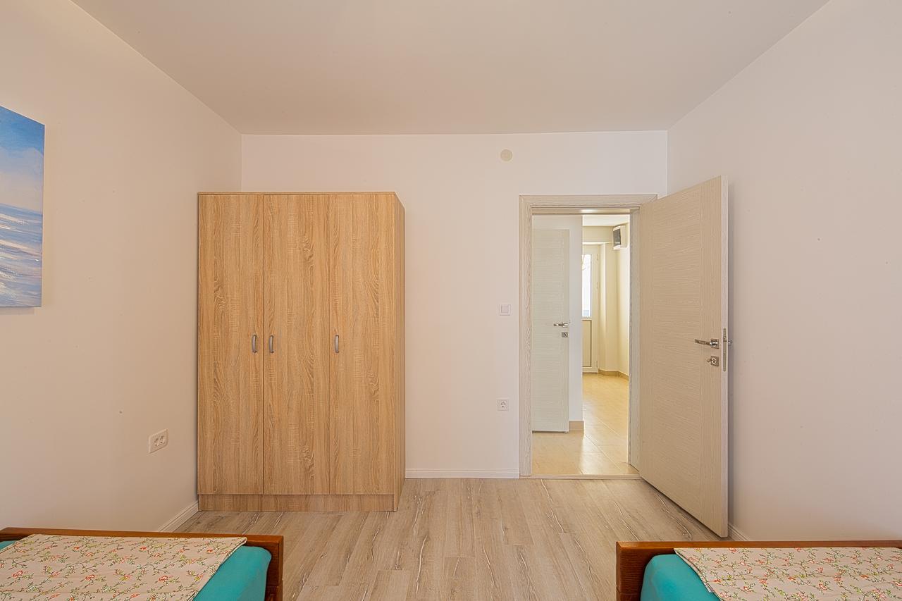 Apartman Aleksandra ブドヴァ エクステリア 写真